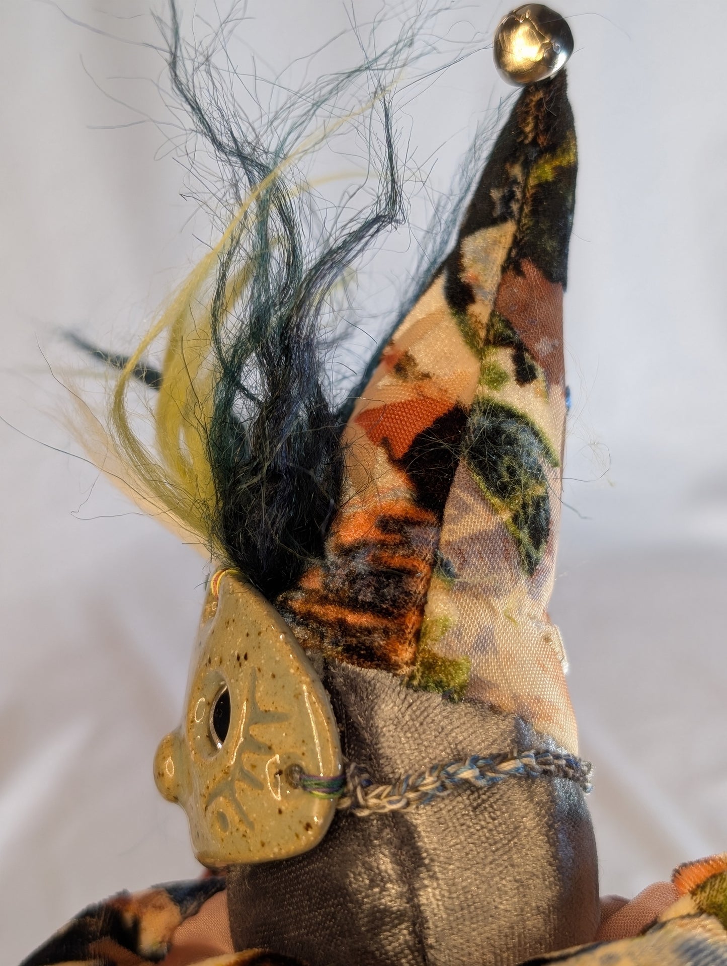 CELESTIAL BEING: PAPAGENA