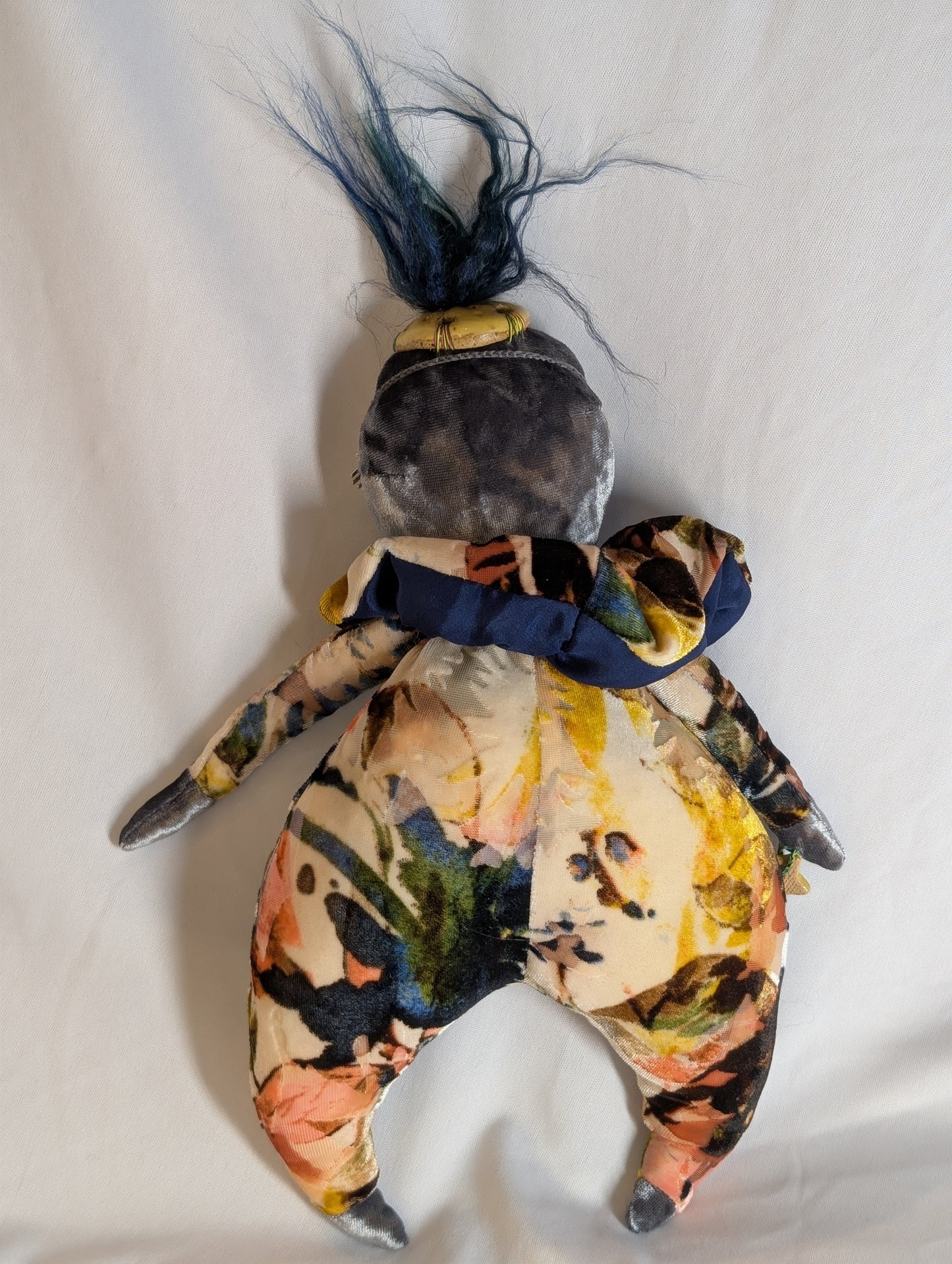 CELESTIAL BEING: LYRA