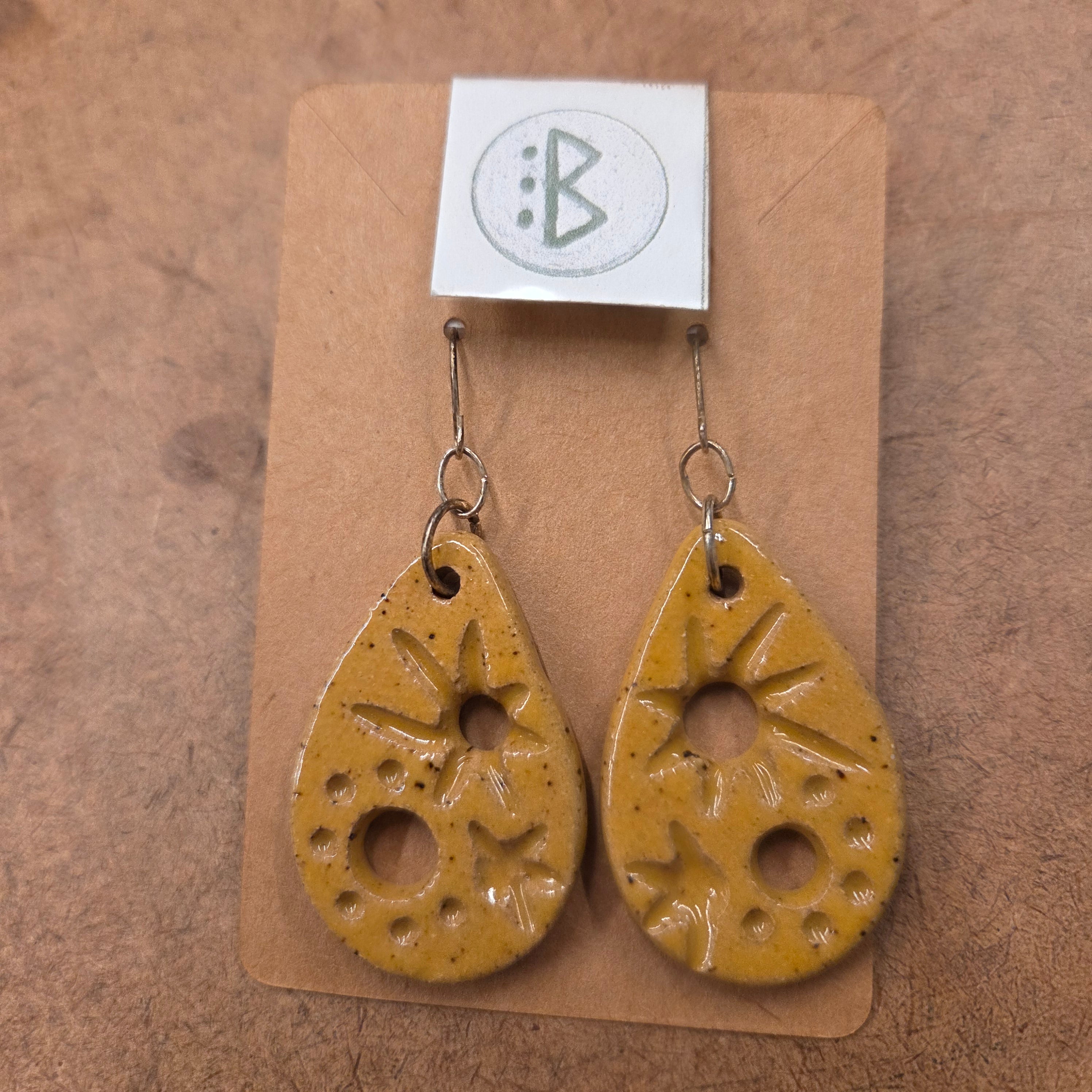 Ceramics - Jewelery